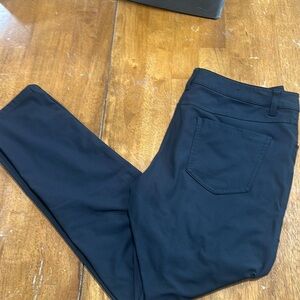 Men’s lululemon ABC pants size 32